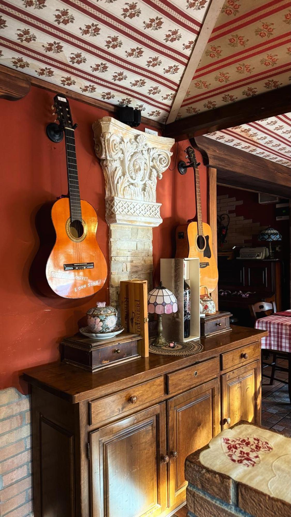 La Busa Camere E Trattoria Ponte San Nicolo Eksteriør billede